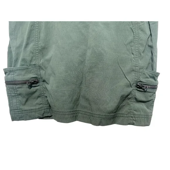 Athleta Trekkie Skort Skirt Womens Size 6 Green Cargo Outdoors Hiking Athleisure